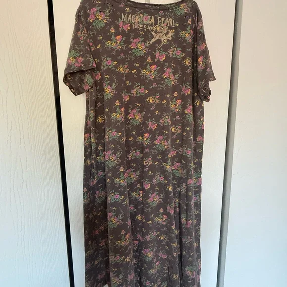 Magnolia Pearl Floral Dress with Love Print - Picture 4 of 4